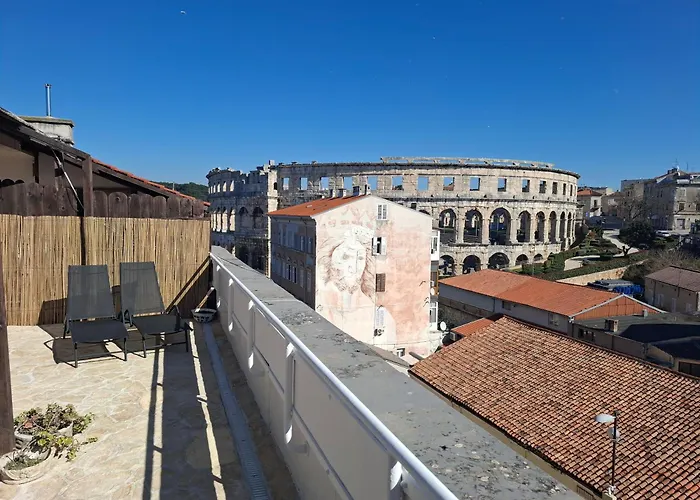 Terrace Dream View Over Amphitheatre