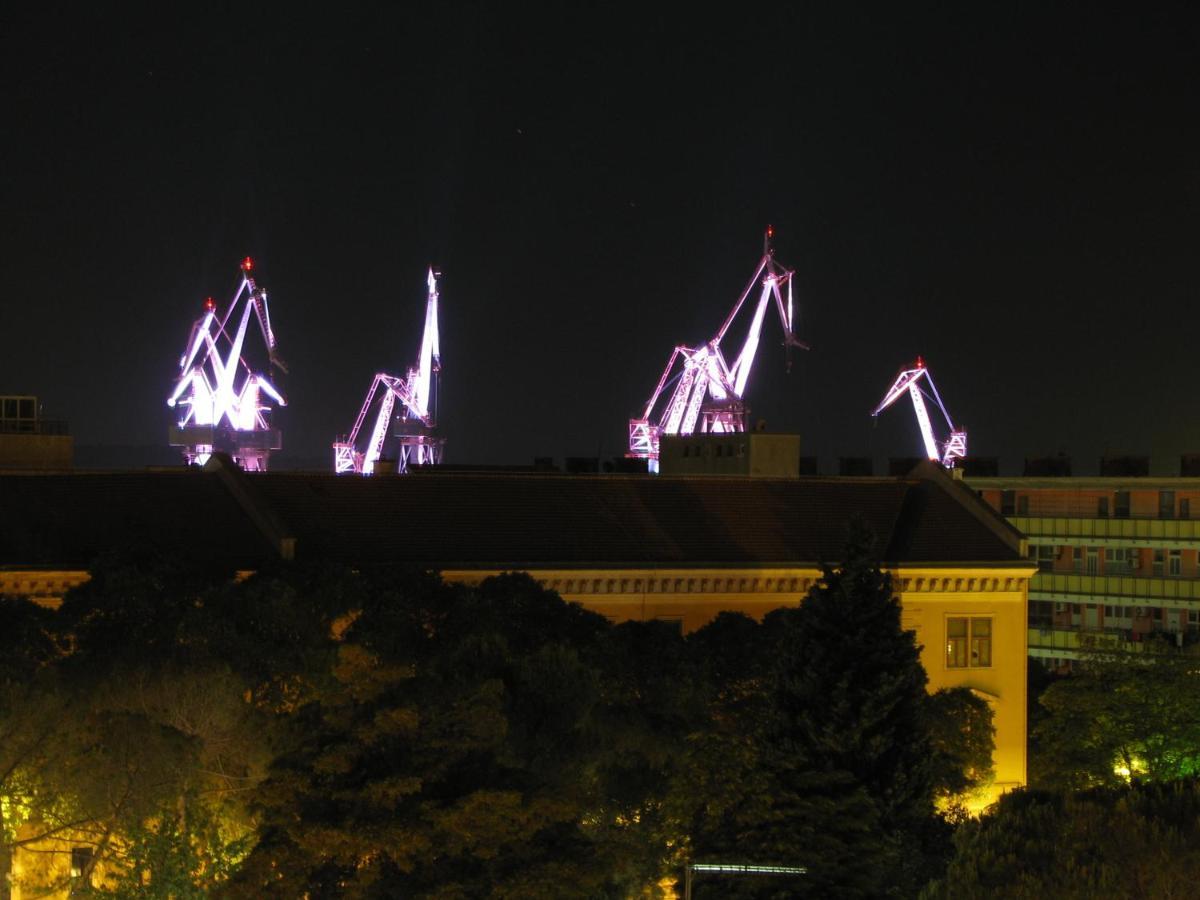 Terrace Dream View Over Amphitheatre Apartment Pula