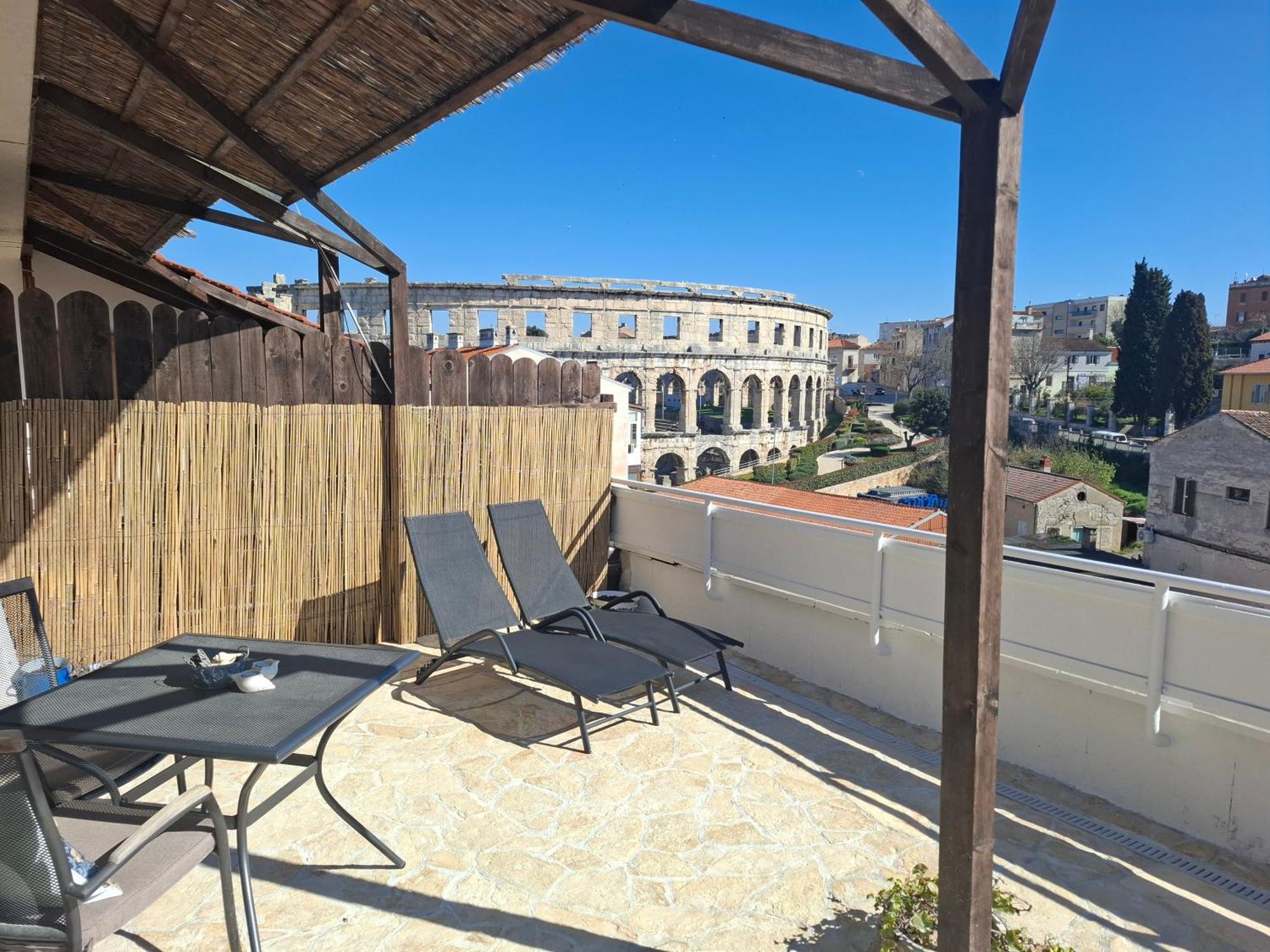 Terrace Dream View Over Amphitheatre Apartment *